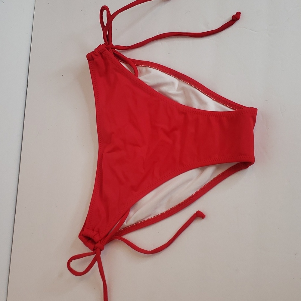 🤯3/$12 Bellecarrie Red Bikini Bottom NWOT Size Small